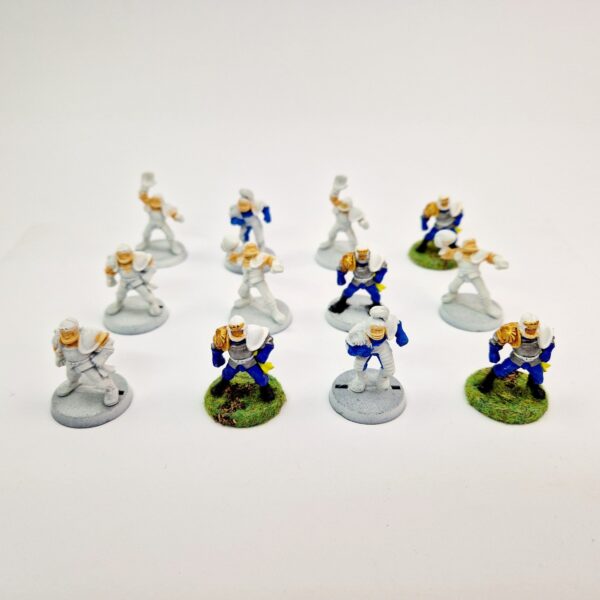 Blood Bowl miniatures