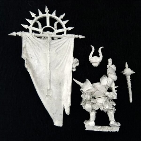 Chaos Warriors Limited Edition Army Standard Bearer