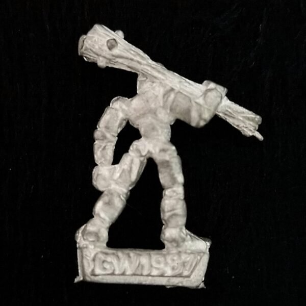 Chaos Warriors Familiar Mannequin