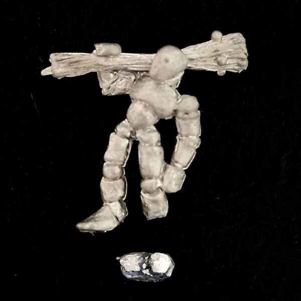 Chaos Warriors Familiar Mannequin