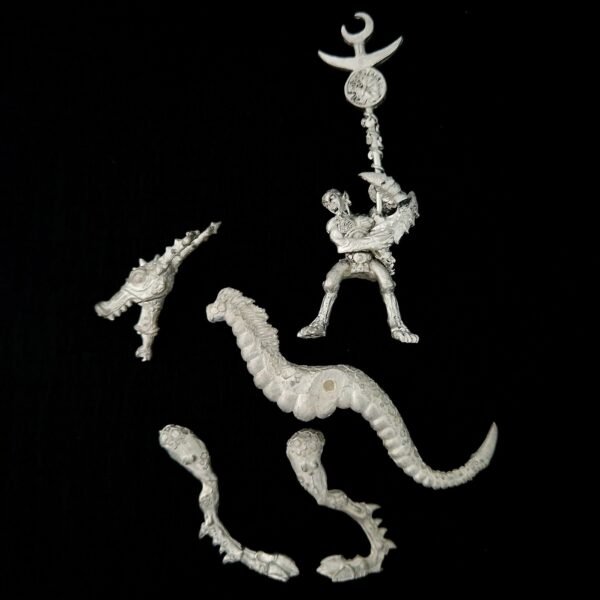 Daemons of Chaos Daemonette on Steed of Slaanesh Standard Bearer