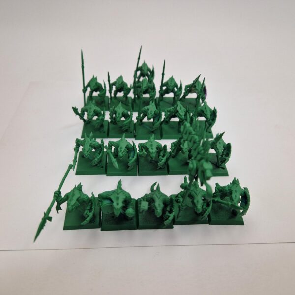 Lizardmen Saurus Warriors Regiment