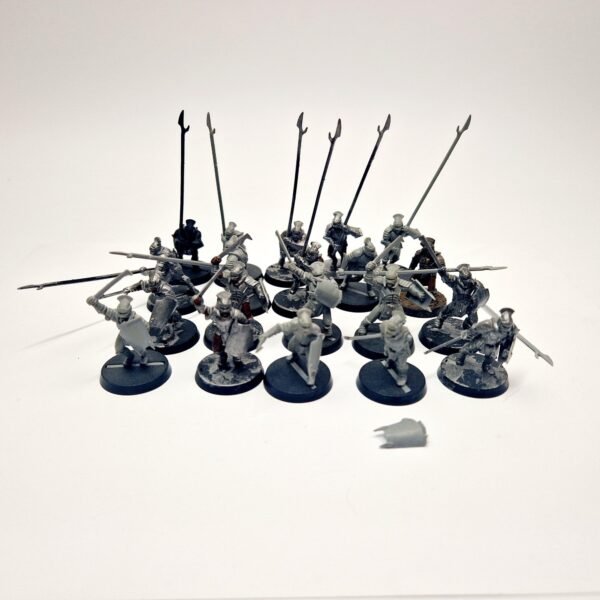 Isengard Uruk-Hai Warriors Isengard Uruk-Hai Warriors