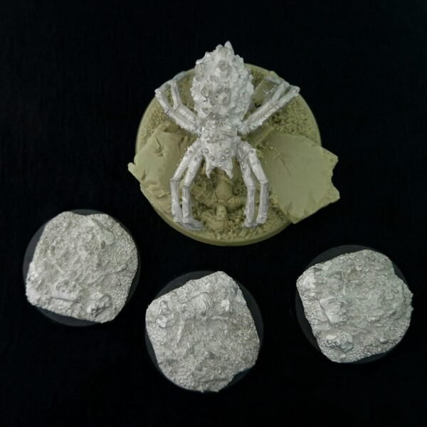 Barad-Dûr Spider Queen and Swarms