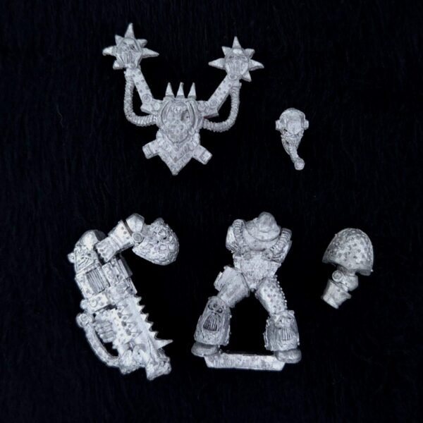 Chaos Space Marines Noise Marine