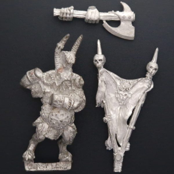 A photo of a 5th edition Beastmen Beastlord with Greatweapon Warhammer miniature