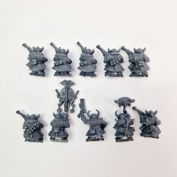 A photo of 7th edition Battle For Skull Pass Dwarf Thunderers Warhammer miniatures