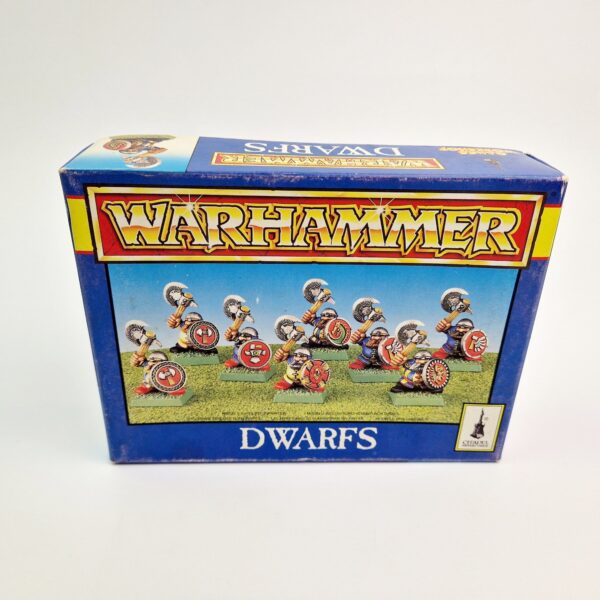 A photo of a 5th edition Monopose Dwarf Warriors Box Warhammer