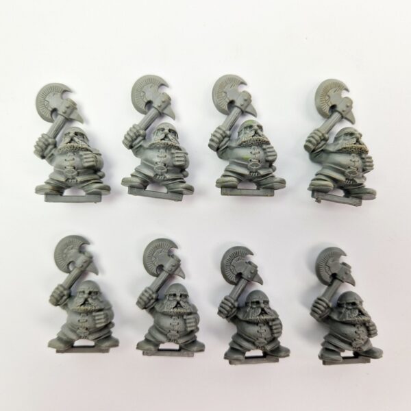 A photo of 5th edition Monopose Dwarf Warriors Warhammer miniatures