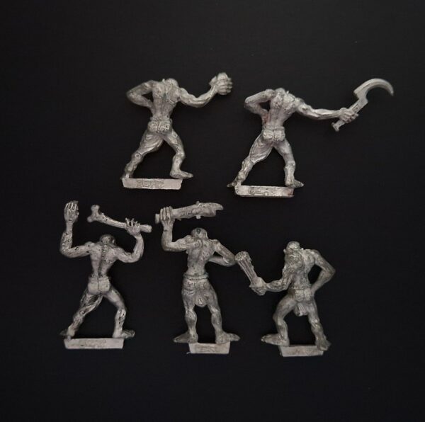 A photo of 5th edition Vampire Counts Ghouls Warhammer miniatures