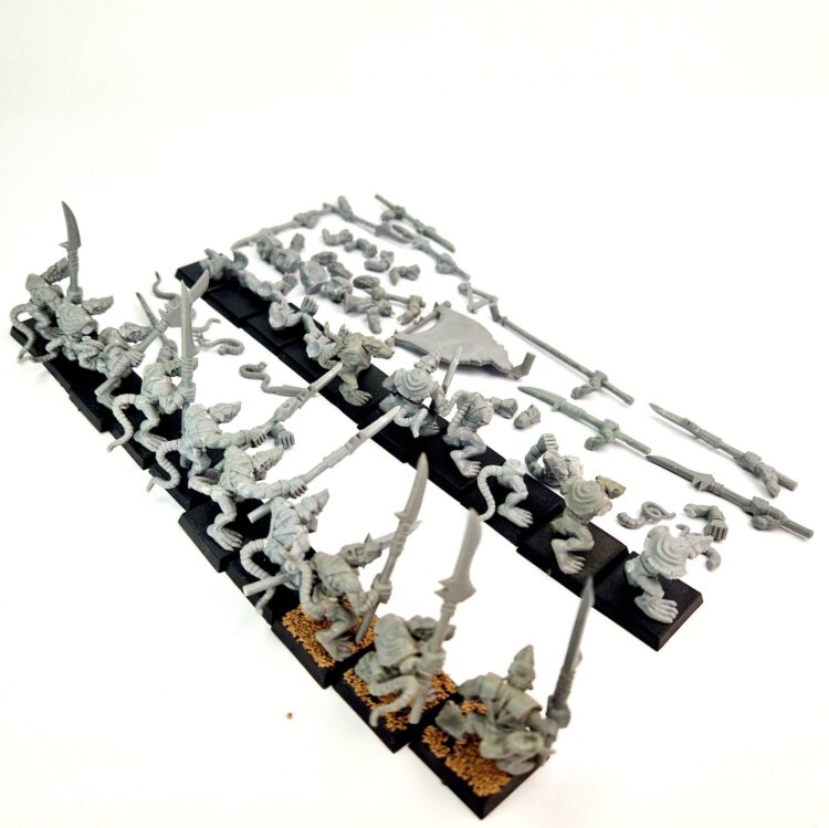 A photo of 6th edtion Skaven Clanrats Regiment Warhammer miniatures