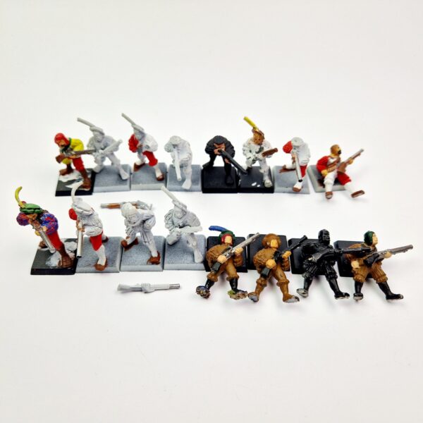 A photo of 6th edition The Empire Handgunners Warhammer miniatures
