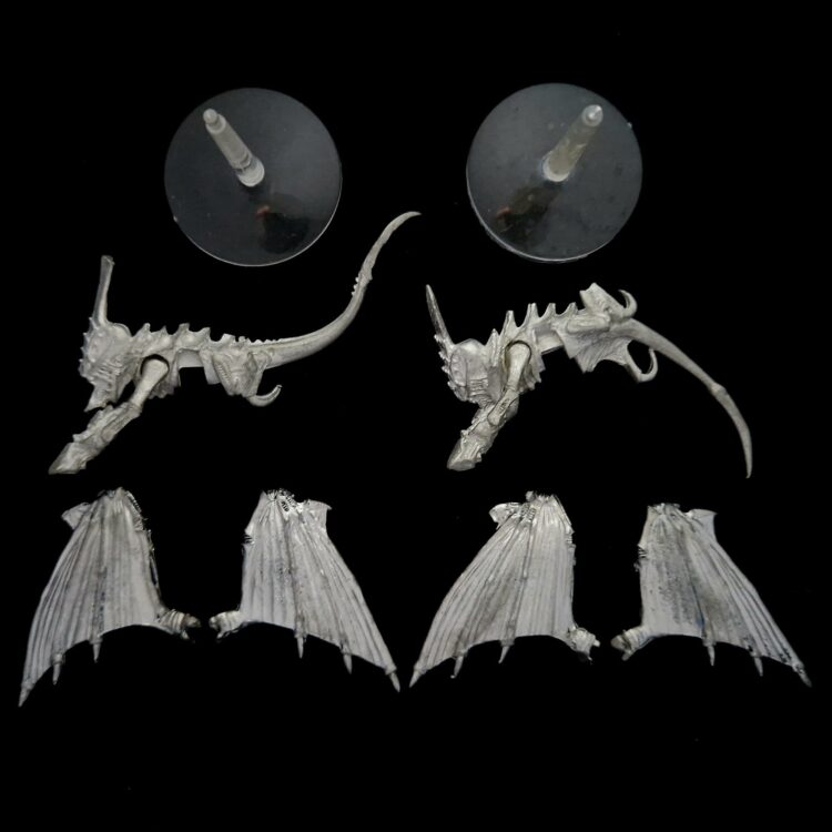 A photo of a Tyranids Gargoyles Warhammer miniatures