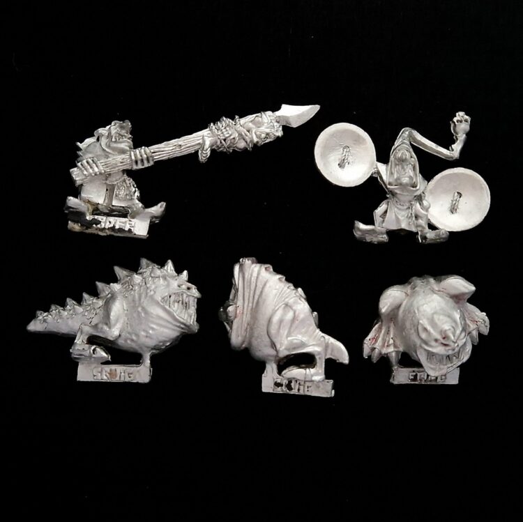 A photo of Orcs and Goblins Squig Herd Warhammer miniatures