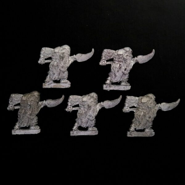 A photo of Orcs and Goblins Eeza Ugezod's Mother Crushers Warhammer miniatures