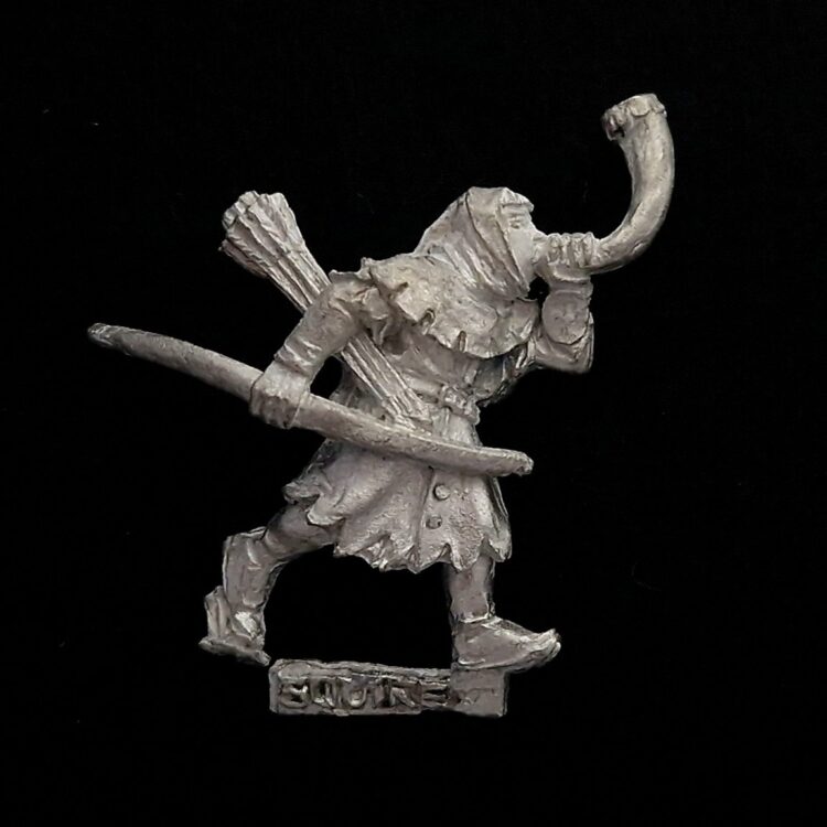 A photo of a Bretonnia Squires with Bows Musician Warhammer miniature