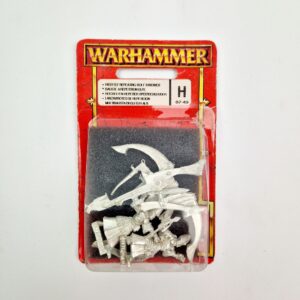 A photo of a High Elves Repeater Bolt Thrower Warhammer Miniature