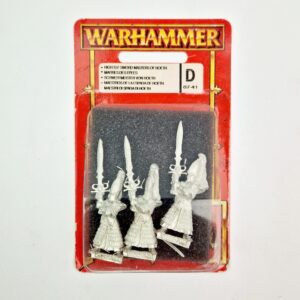 A photo of High Elves Swordmasters of Hoeth Warhammer miniatures