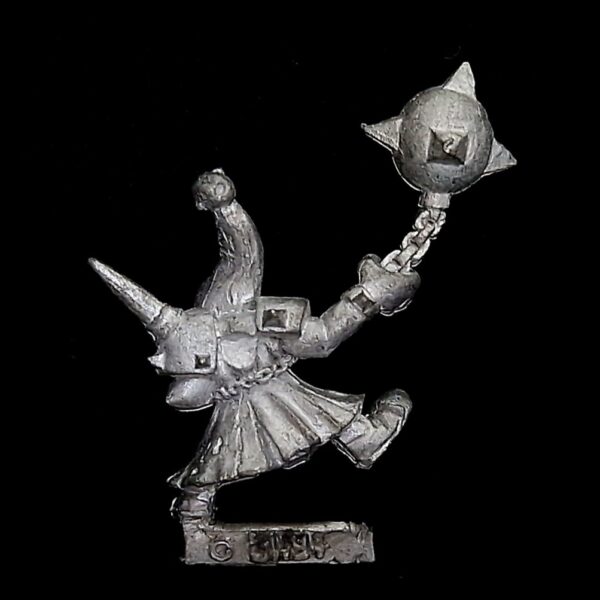 A photo of a Blood Bowl Star Player Fungus the Loon miniature