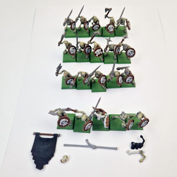 A photo of Vampire Counts Skeleton Warriors Regiment Warhammer miniatures
