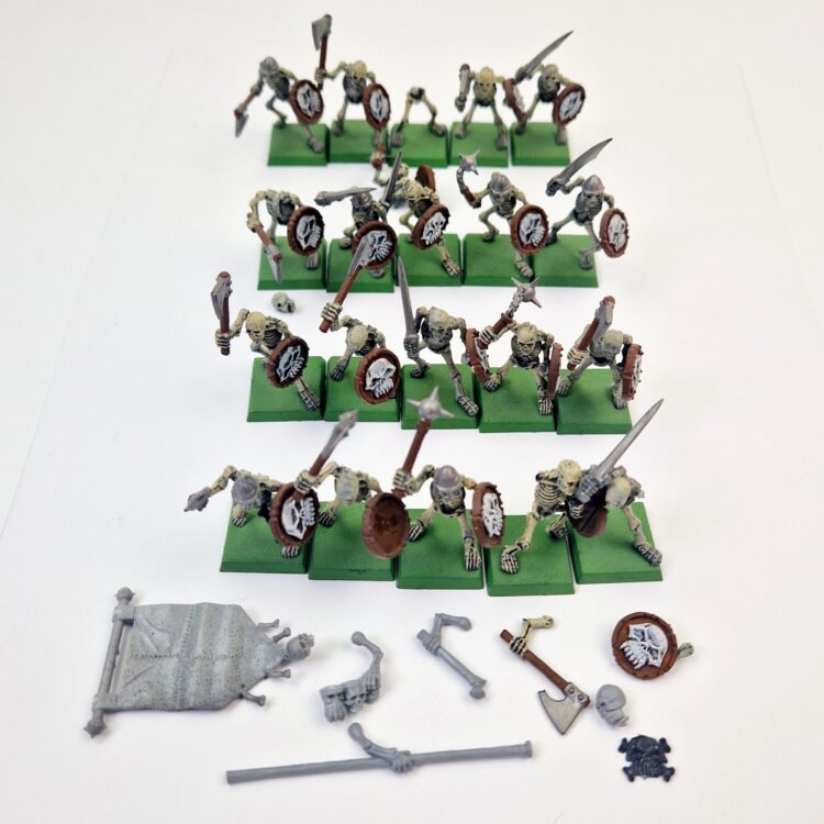 A photo of Vampire Counts Skeleton Warriors Regiment Warhammer miniatures