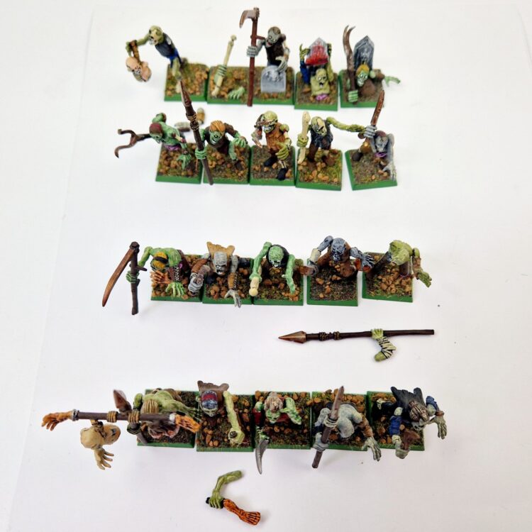 A photo of Vampire Counts Zombie Regiment Warhammer miniatures