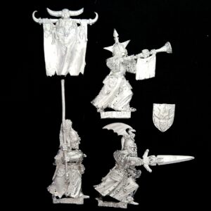 A photo of a Vampire Counts Grave Guard Command Warhammer miniature