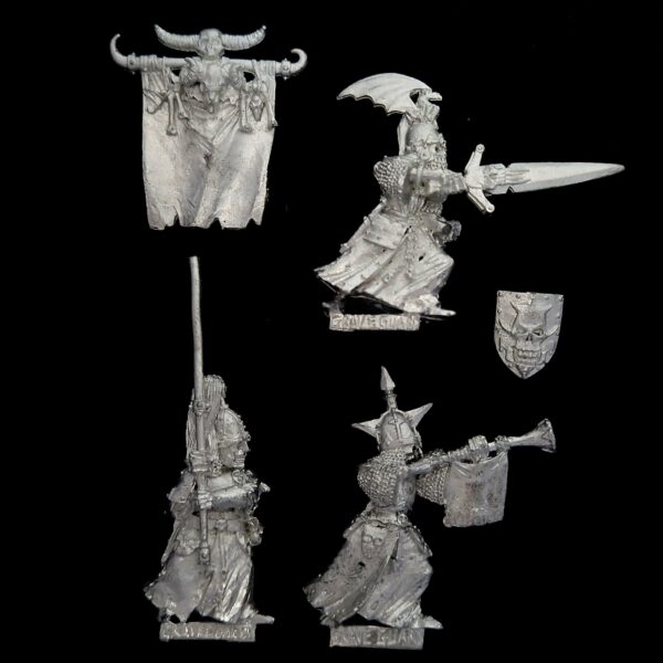 A photo of a Vampire Counts Grave Guard Command Warhammer miniature