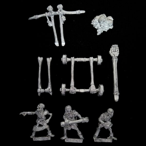 A photo of Undead Skull Chucker Warhammer miniatures