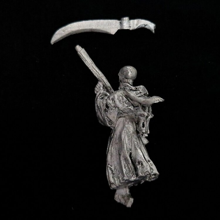 A photo of a Vampire Counts Wraith Warhammer miniature