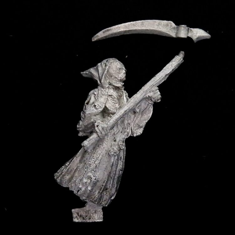 A photo of a Vampire Counts Wraith Warhammer miniature