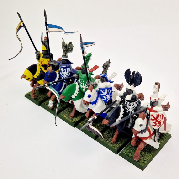 A photo of Bretonnia Knights of the Realm Warhammer miniatures