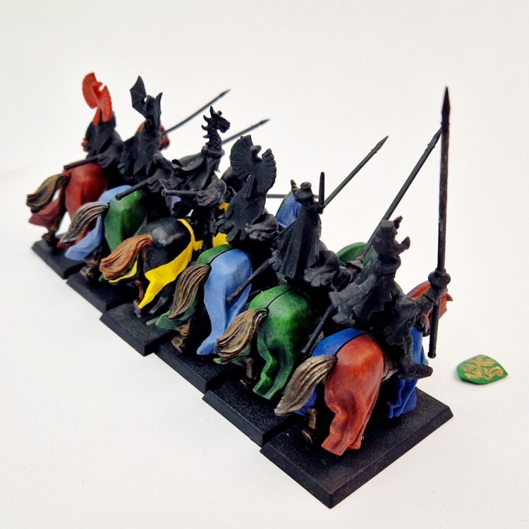 A photo of Bretonnia Knights of the Realm Warhammer miniatures