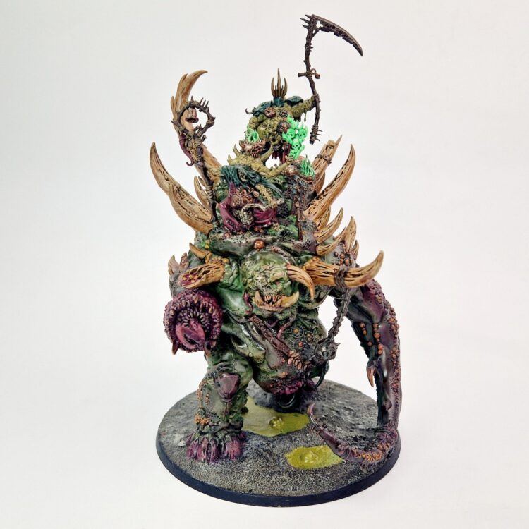 A photo of a Chaos Daemons The Glottkin Warhammer miniature