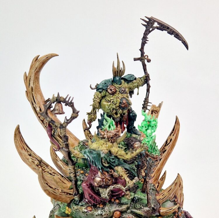 A photo of a Chaos Daemons The Glottkin Warhammer miniature