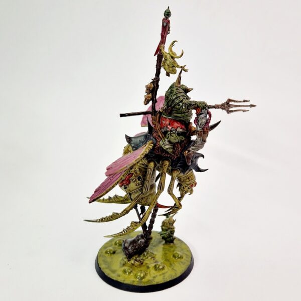 A photo of a Chaos Daemons Lord of Afflictions Warhammer miniature