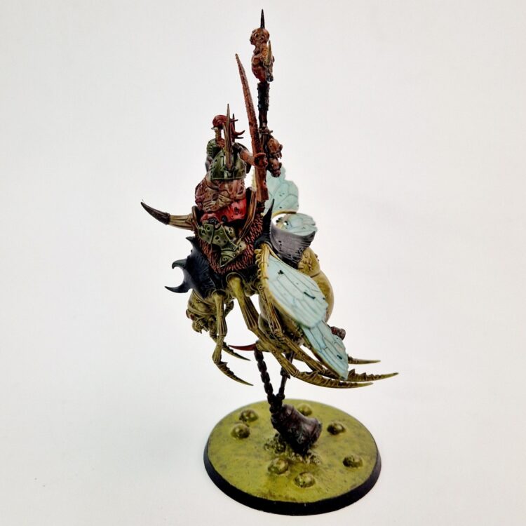 A photo of a Chaos Daemons Pusgoyle Blightlord Warhammer miniature