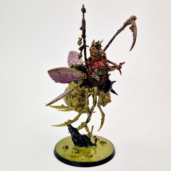 A photo of a Chaos Daemons Pusgoyle Blightlord Warhammer miniature