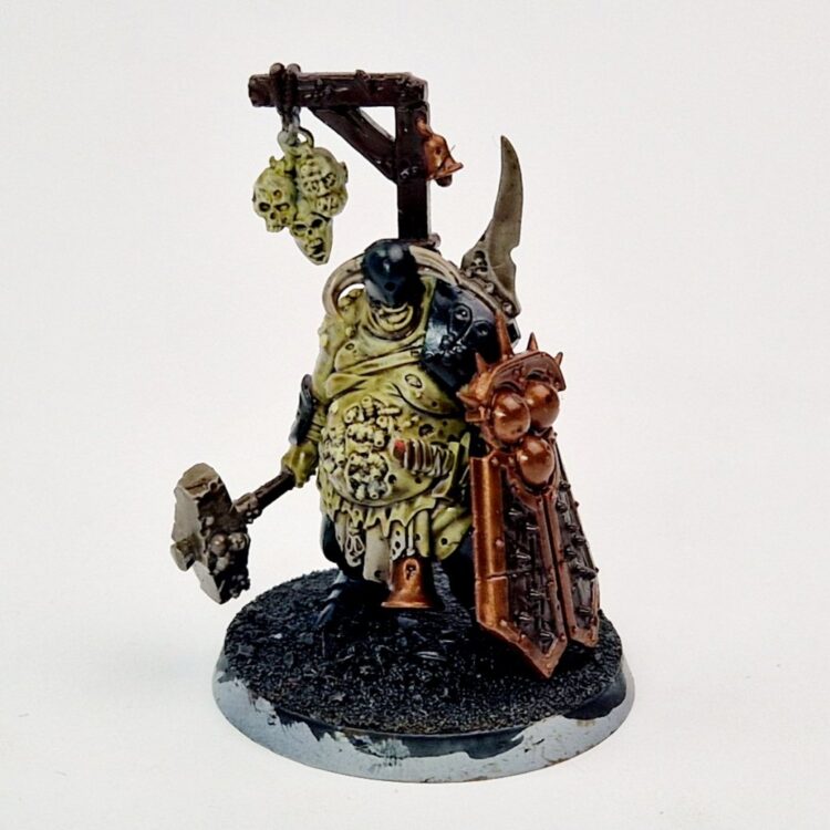 A photo of a Chaos Daemons Lord of Blights Warhammer miniature