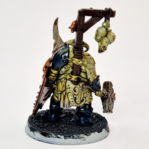 A photo of a Chaos Daemons Lord of Blights Warhammer miniature