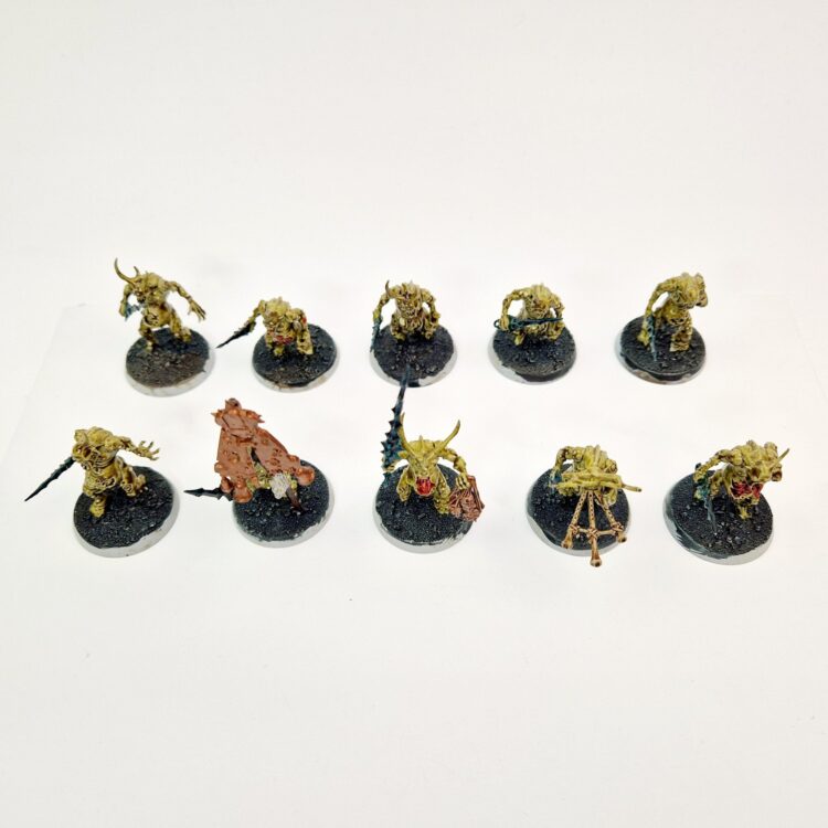 A photo of Chaos Daemons Plaguebearers Warhammer miniatures