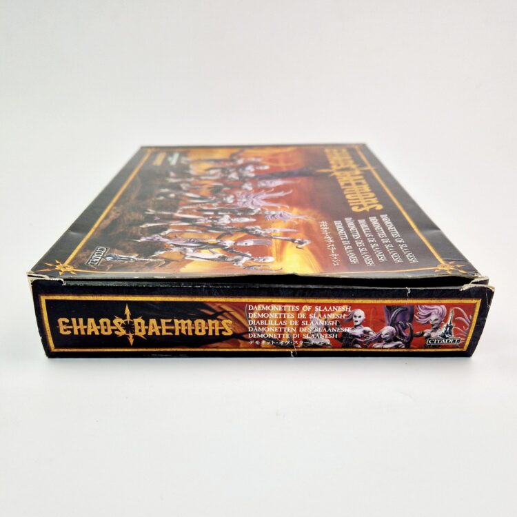 A photo of Chaos Daemons Daemonettes Warhammer miniatures