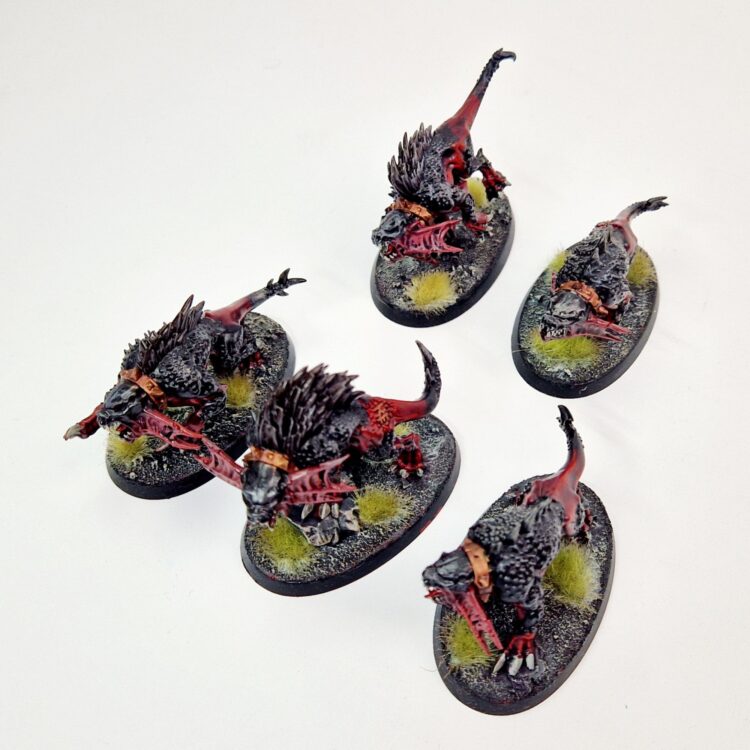 A photo of Chaos Daemons Flesh Hounds Warhammer miniatures