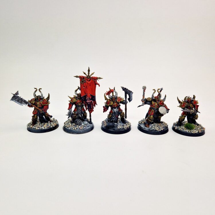 A photo of Chaos Slaves to Darkness Chosen Warhammer miniatures