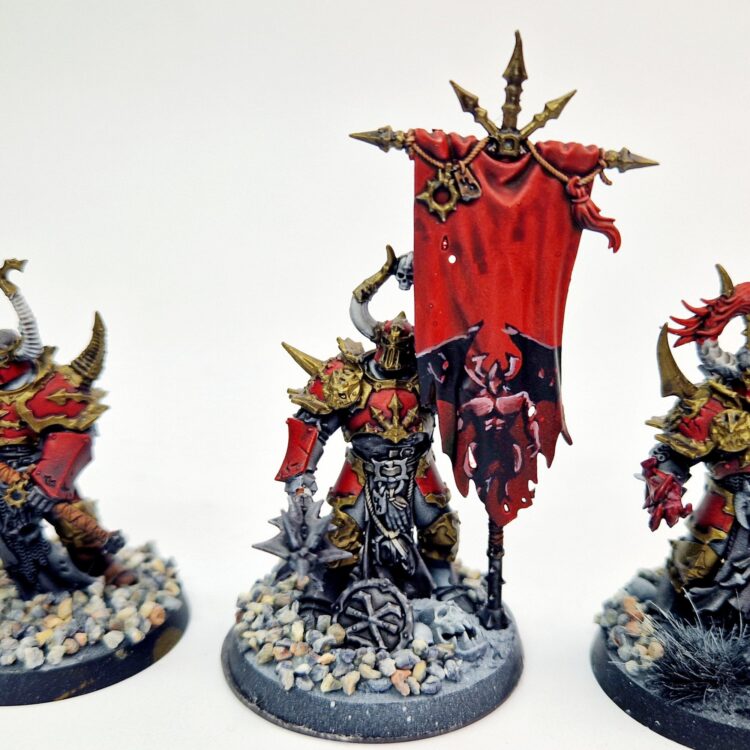 A photo of Chaos Slaves to Darkness Chosen Warhammer miniatures