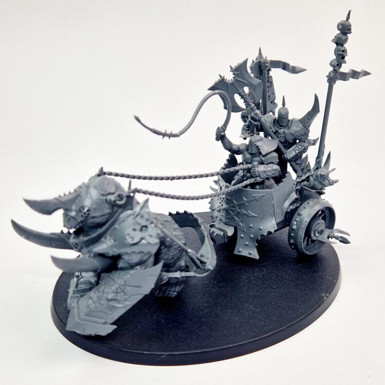 A photo of a Chaos Slaves to Darkness Gorebeast Chariot Warhammer miniature