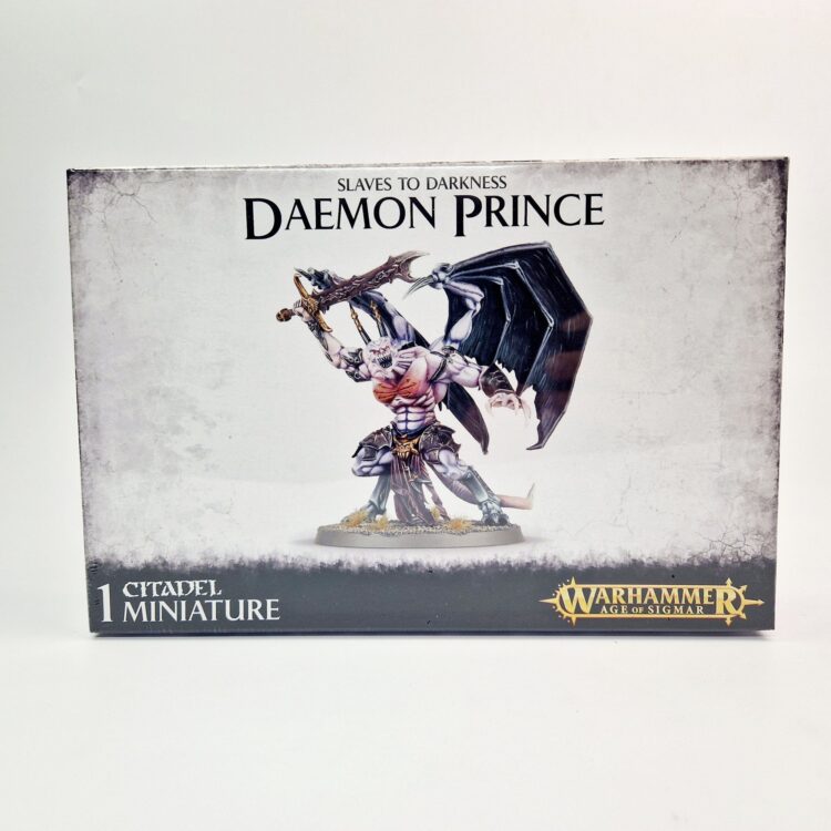 A photo of a Chaos Slaves to Darkness Daemon Prince Warhammer miniature