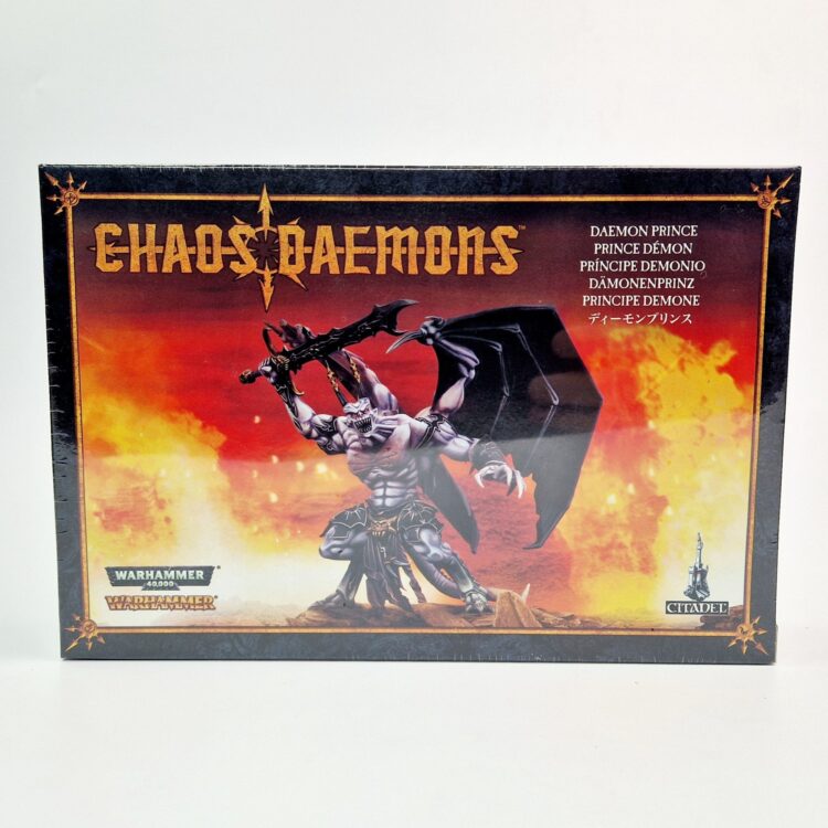 A photo of a Chaos Slaves to Darkness Daemon Prince Warhammer miniature