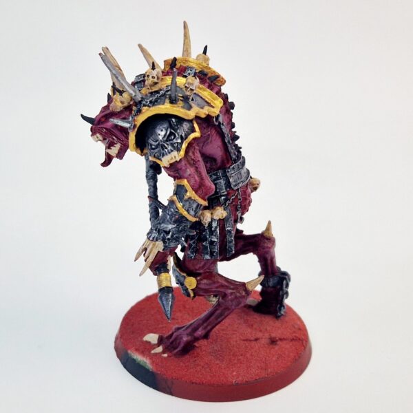 A photo of a Chaos Daemons Daemon Prince Warhammer miniature