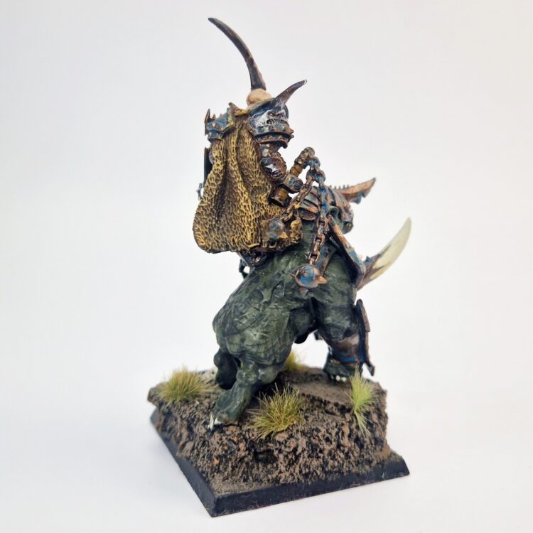 A photo of a Chaos Warriors Lord on Gorebeast Warhammer miniature